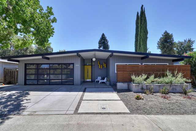 216 Luz Pl, Davis, CA 95616