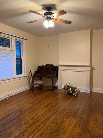 3747 Paxton Ave #1, Cincinnati, OH 45209