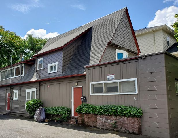 1135 & 1135-1/2 Mill St #11351/2, Eugene, OR 97401