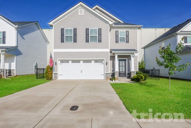 1615 Sunray Dr, Murfreesboro, TN 37127