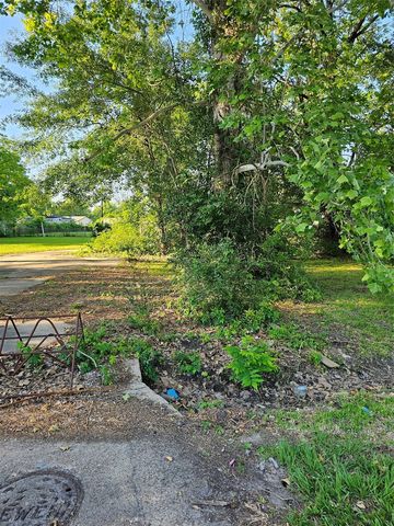 7423 Sundown Dr #161, Houston, TX 77028
