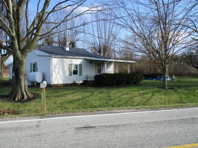 5032 Mahar Rd, South Vienna, OH 45369