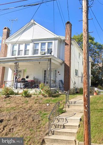 18 Elm Ave, Upper Darby, PA 19082