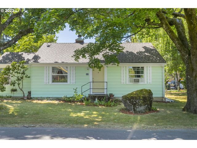 343 2nd St, Fairview, OR 97024