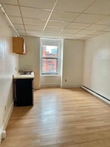 405 Beacon St #14, Boston, MA 02115