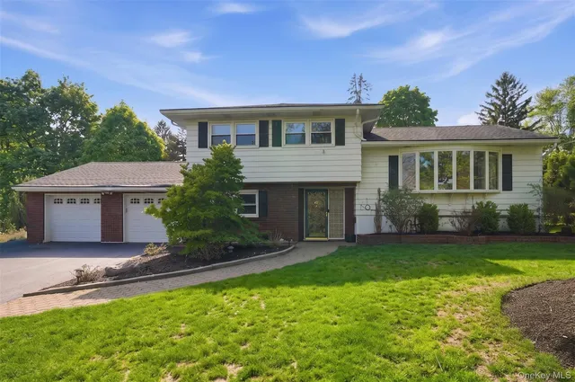 23 Yale Terrace, Blauvelt, NY 10913
