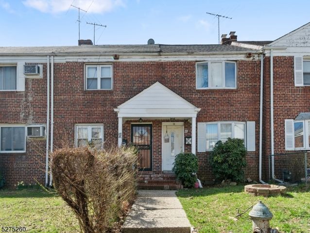 27A Melmore Gdns UNIT 27A, East Orange, NJ 07017