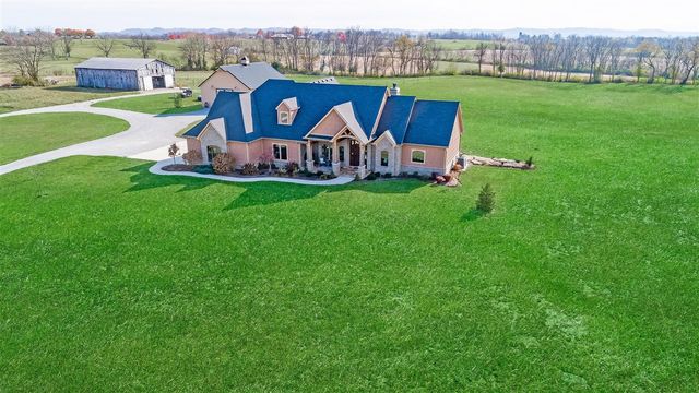 6210 Perryville Rd, Danville, KY 40422