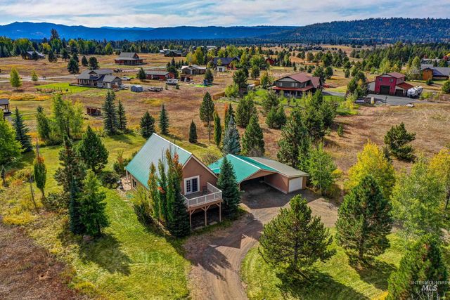 950 Valley View Ln, McCall, ID 83638