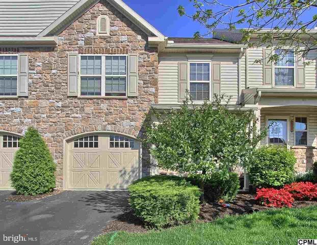 473 Nursery Dr N, Mechanicsburg, PA 17055