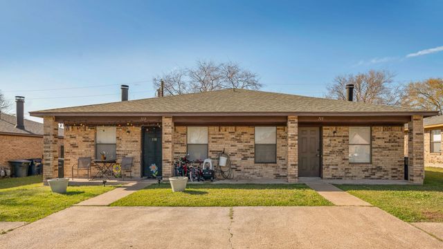 715 San Benito Dr, College Station, TX 77845