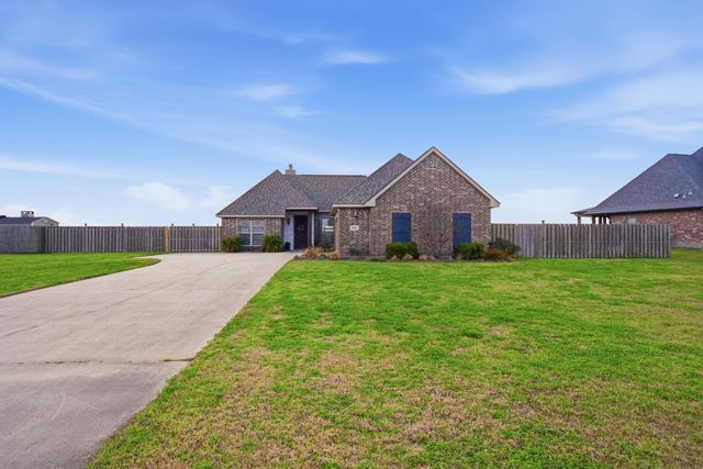 5619 Jude Vincent Ln, Iowa, LA 70647