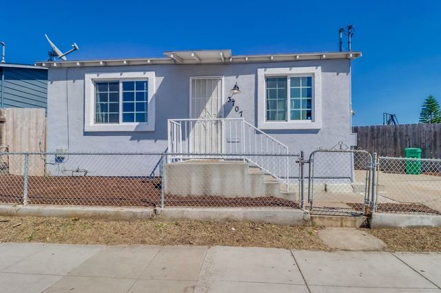 3707 Euclid Ave, San Diego, CA 92105