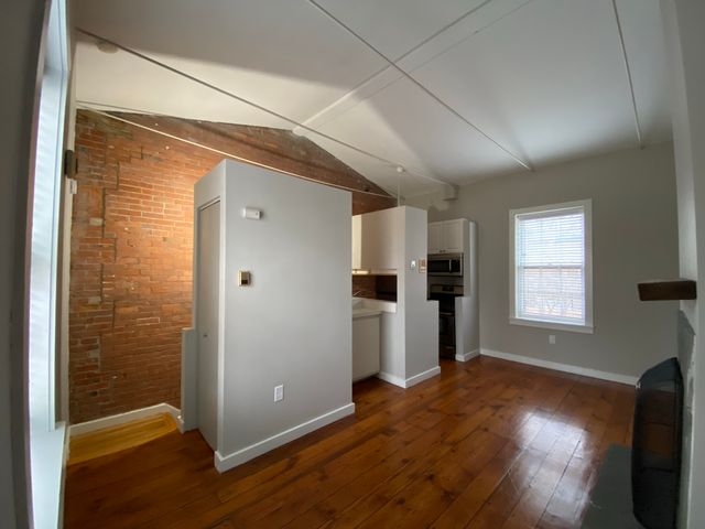 604 Chapel St #CH-03, New Haven, CT 06511
