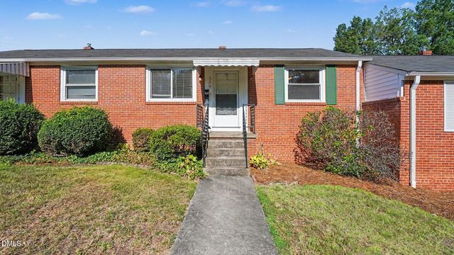 519 Overlook St, Greensboro, NC 27403