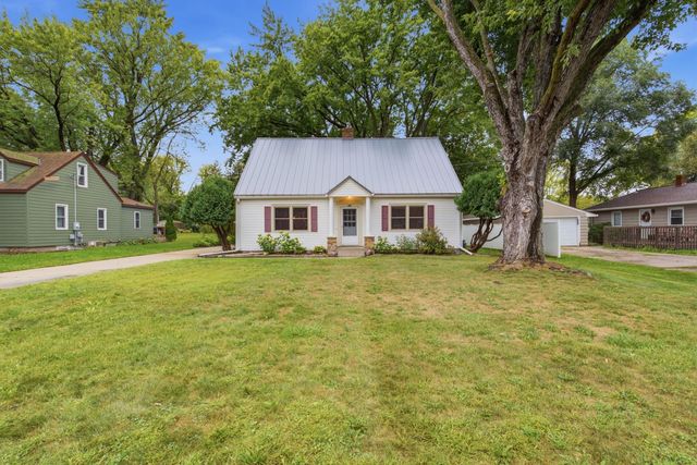 751 3rd St N, Dassel, MN 55325