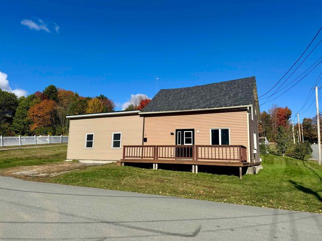 73 Pond Street, Newport, VT 05855