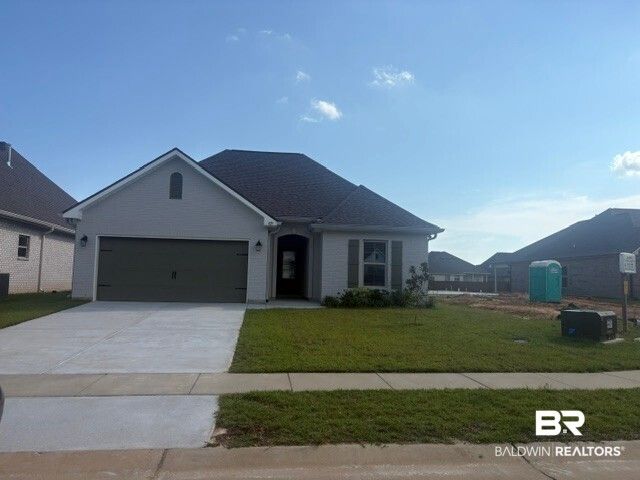 425 Sutton Ln, Foley, AL 36535