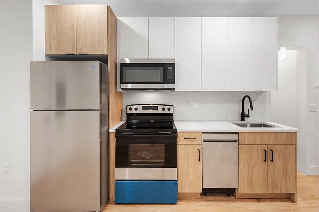 2018 Palmetto St #1B, Ridgewood, NY 11385