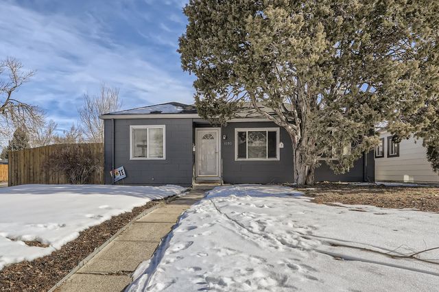 1090 Emporia St, Aurora, CO 80010