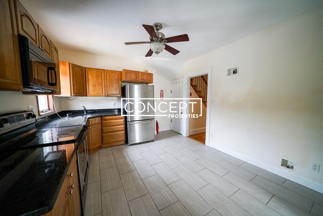 22 Winslow Rd, Brookline, MA 02446