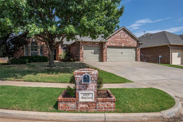 1725 Shady Ct, Edmond, OK 73003