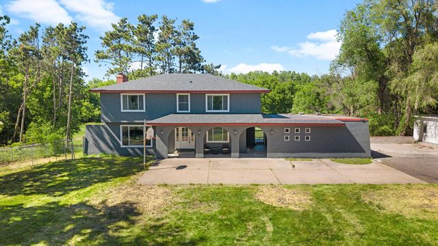 2663 S  Coon Creek Dr NW, Andover, MN 55304