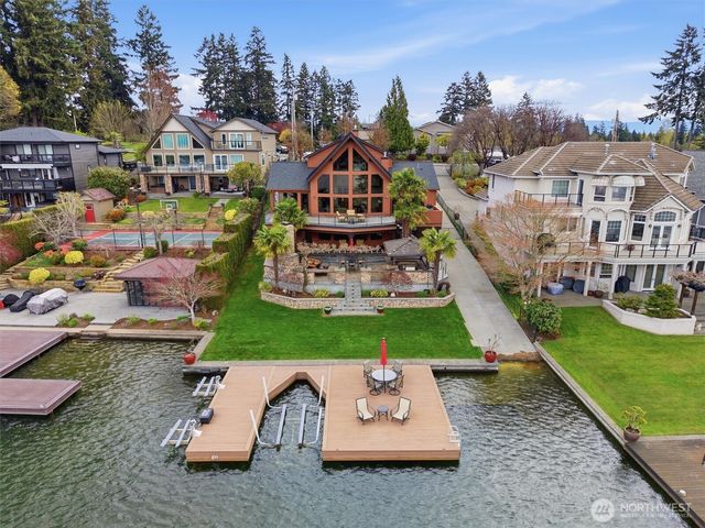 1202 184th Avenue Ct E, Lake Tapps, WA 98391