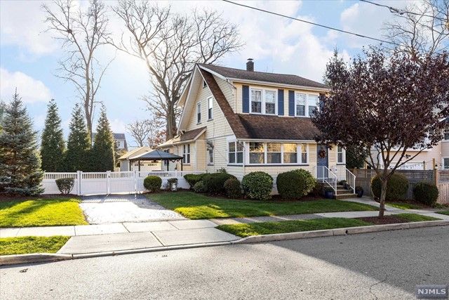 East Rutherford, NJ Recently Sold Homes