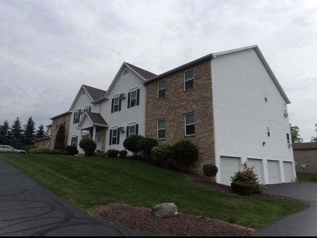 3635 Indian Run Dr #5, Canfield, OH 44406