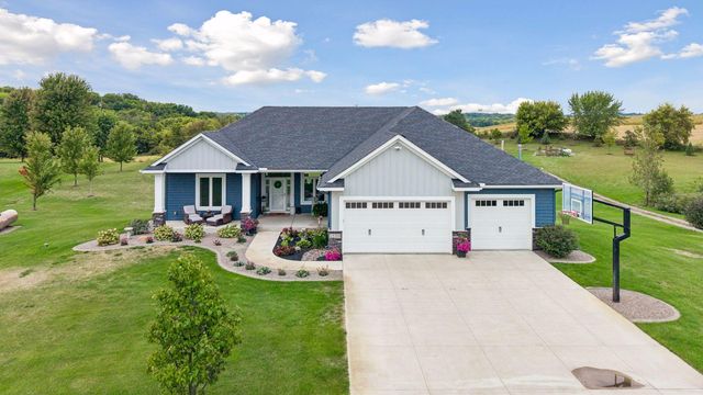 25398 Mardale Dr, Rogers, MN 55374