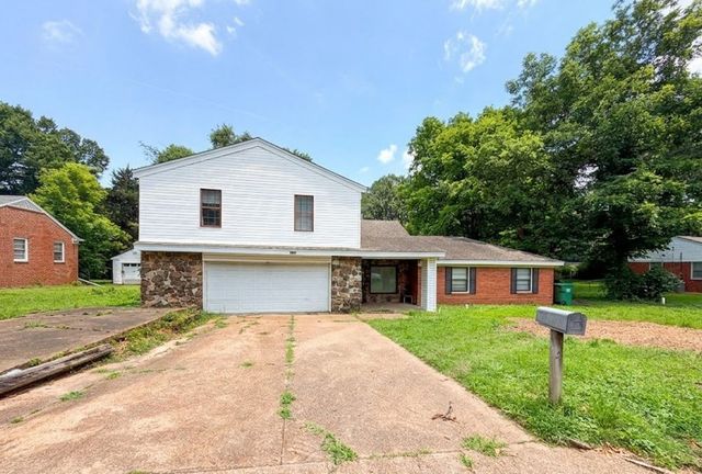 1502 Rolling Hills Dr, Memphis, TN 38127