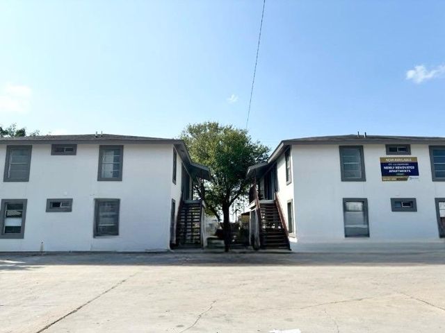 317 N  28th St #4, McAllen, TX 78501