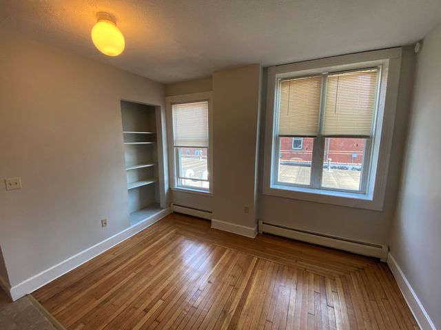 94 Howe St   #4, New Haven, CT 06511
