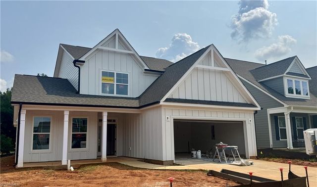 1614 Wareham Dr, Mebane, NC 27302