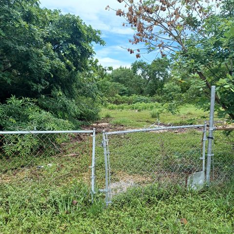 31365 Avenue C, Big Pine Key, FL 33043