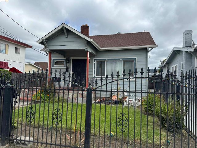 6222 Bromley Ave, Oakland, CA 94621