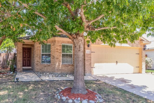 620 Misty Mountain Dr, Fort Worth, TX 76140