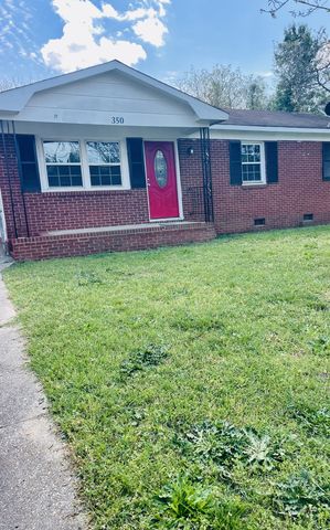 350 Tucson Dr, Fayetteville, NC 28303