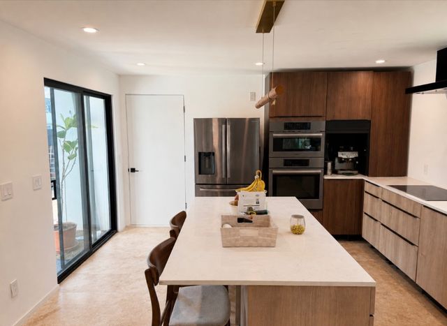 337 Pebble Beach Dr, Goleta, CA 93117