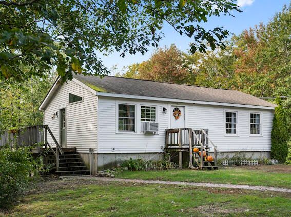 34 High Point Road, Gray, ME 04039