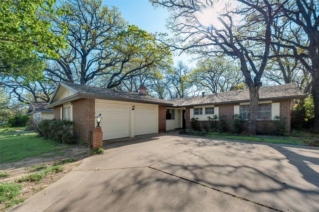 3006 Norwood Ln, Arlington, TX 76013