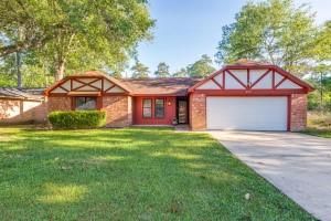 2119 Southwood Dr, New Caney, TX 77357