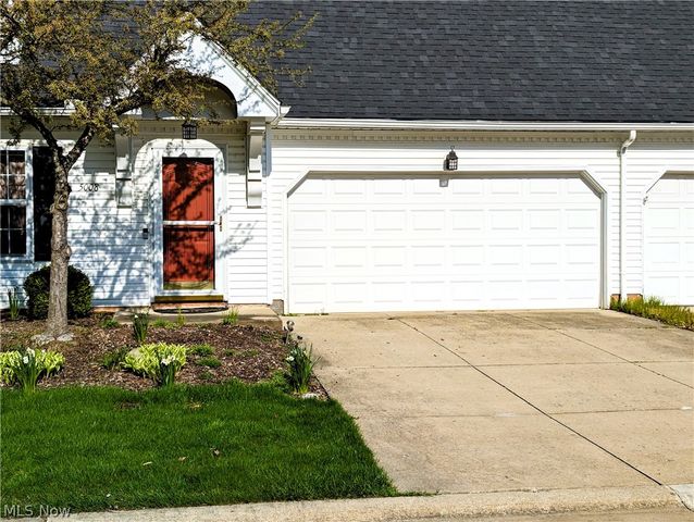 5008 Pine Point, Stow, OH 44224