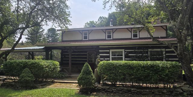 143 Trout Run Rd, Benezette, PA 15821