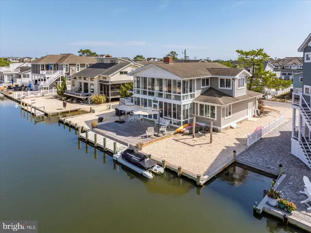 409 Bristol Rd, Bethany Beach, DE 19930