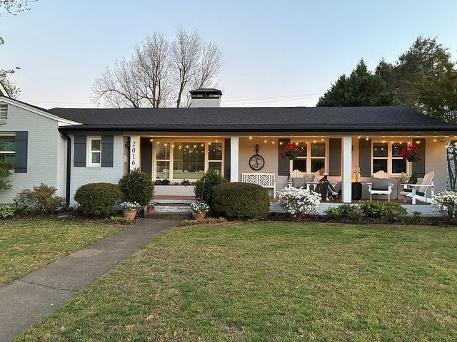 2016 Spence Pl, Knoxville, TN 37920