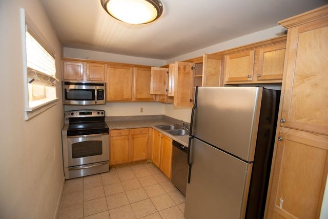 250 Little St #B202, Athens, GA 30605