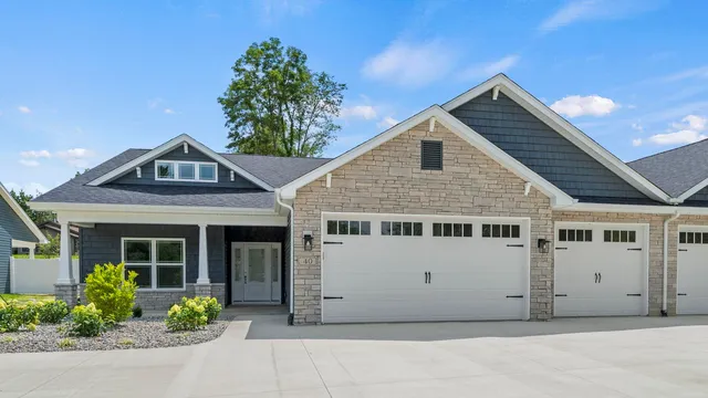 40 Ln Lake James 6 #520-A, Fremont, IN 46737