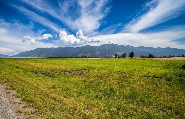 284 Green Valley Ln, Columbia Falls, MT 59912